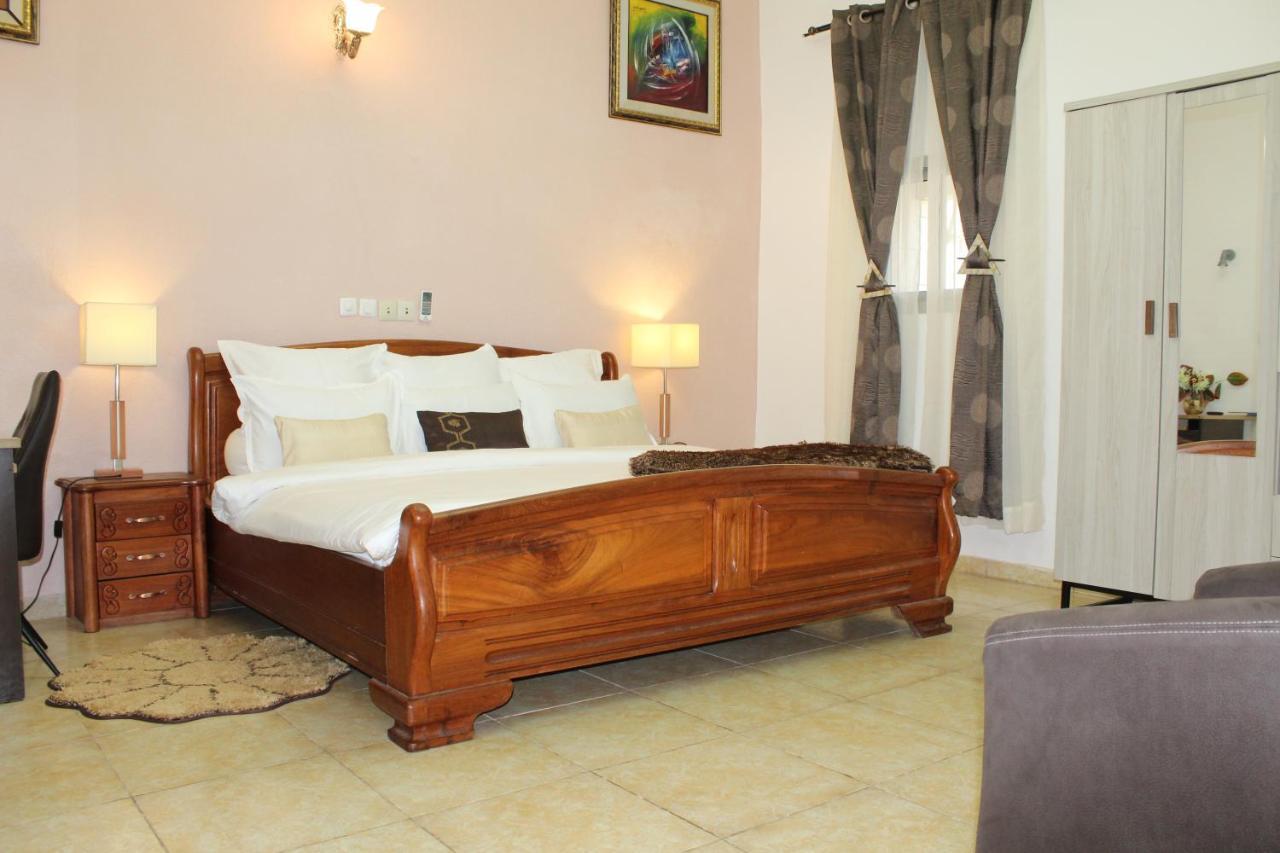 Complexe Hotelier Olympe Korhogo Εξωτερικό φωτογραφία